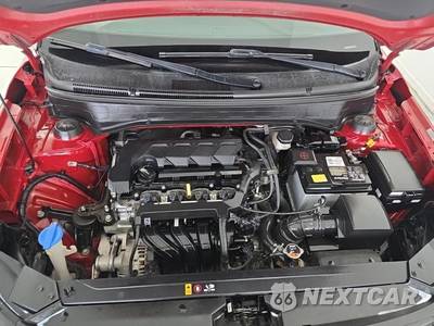 2020 Hyundai Venue SE - zdjęcie 12 z 17 - miniatura