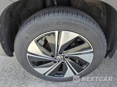 2025 Volkswagen Taos SE - zdjęcie 24 z 31 - miniatura