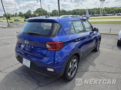 2025 Hyundai Venue SEL - zdjęcie 21 z 32 - miniatura