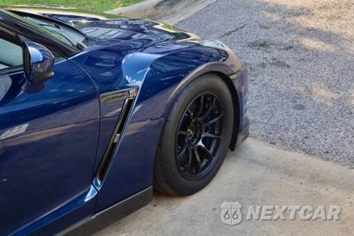 2015 Nissan GT-R Premium - zdjęcie 9 z 18 - miniatura