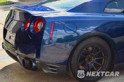 2015 Nissan GT-R Premium - zdjęcie 10 z 18 - miniatura