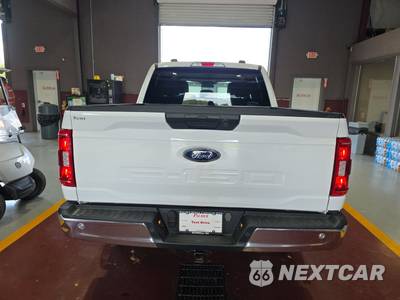 2023 Ford F-150 XLT Crew Cab Short Bed - zdjęcie 5 z 18 - miniatura