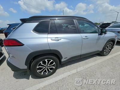 2024 Toyota Corolla Cross Hybrid SE - zdjęcie 4 z 27 - miniatura