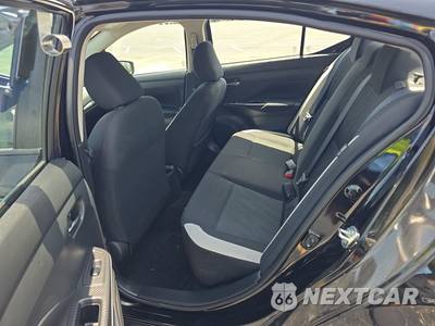 2021 Nissan Versa SV - zdjęcie 13 z 18 - miniatura