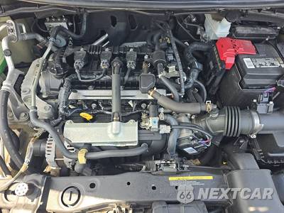 2021 Nissan Versa SV - zdjęcie 15 z 18 - miniatura