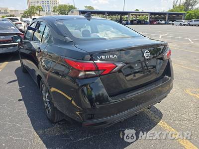 2021 Nissan Versa SV - zdjęcie 6 z 18 - miniatura