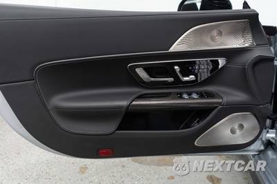 2025 Mercedes-Benz AMG SL 63 - zdjęcie 15 z 54 - miniatura
