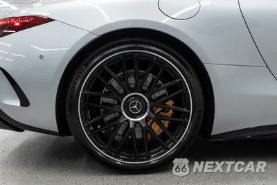 2025 Mercedes-Benz AMG SL 63 - zdjęcie 36 z 54 - miniatura