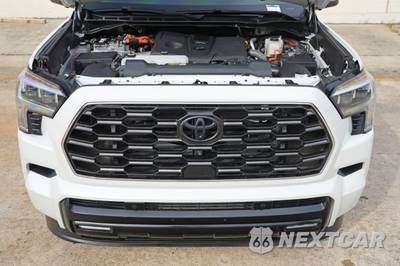 2024 Toyota Sequoia Platinum - zdjęcie 6 z 48 - miniatura
