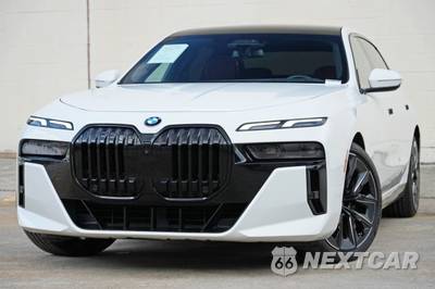 2023 BMW 7 Series Sedan 740i - zdjęcie 1 z 48 - miniatura