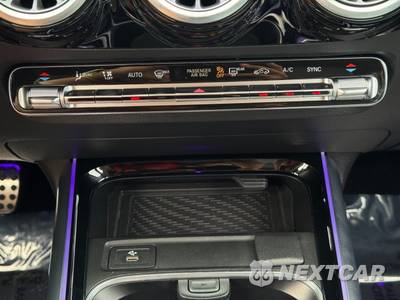 2025 Mercedes-Benz AMG GLA 35 4MATIC - zdjęcie 30 z 48 - miniatura