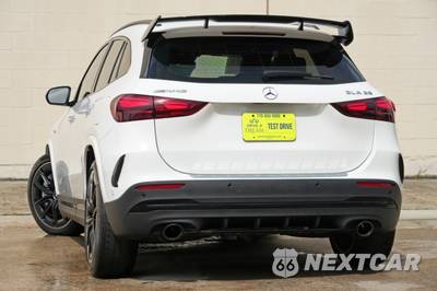2025 Mercedes-Benz AMG GLA 35 4MATIC - zdjęcie 4 z 48 - miniatura