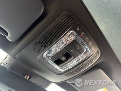 2025 Mercedes-Benz AMG GLA 35 4MATIC - zdjęcie 36 z 48 - miniatura
