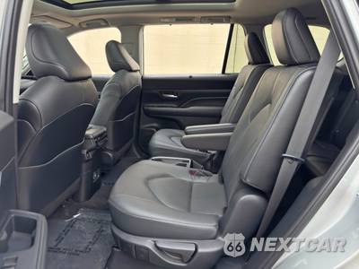 2024 Toyota Grand Highlander Limited - zdjęcie 42 z 48 - miniatura