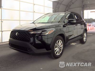 2025 Toyota Corolla Cross LE
