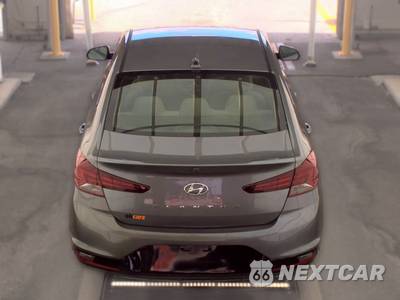 2019 Hyundai Elantra SEL Sedan - zdjęcie 6 z 13 - miniatura