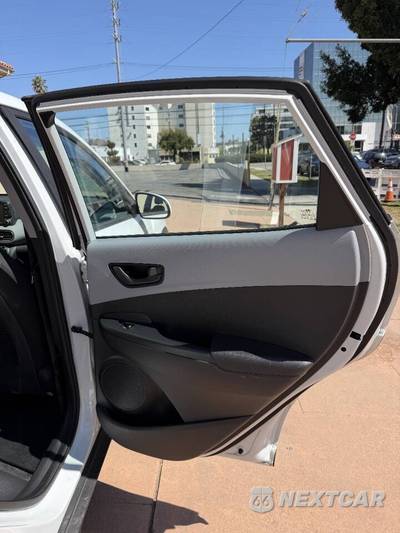 2019 Hyundai Kona SE - zdjęcie 30 z 32 - miniatura
