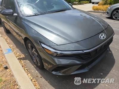 2025 Hyundai Elantra Hybrid SEL Sport - zdjęcie 3 z 22 - miniatura