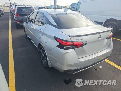 2020 Nissan Versa SR - zdjęcie 6 z 26 - miniatura