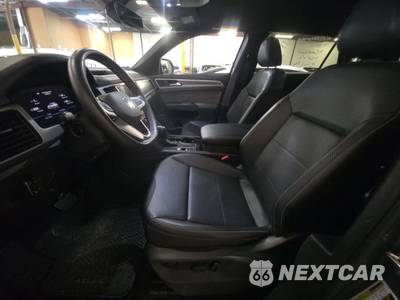 2023 Volkswagen Atlas Cross Sport 3.6L V6 SE w/Technology - zdjęcie 7 z 20 - miniatura
