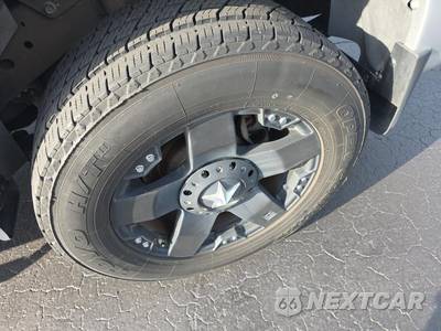 2016 Nissan TITAN XD SL Crew Cab Medium Bed - zdjęcie 11 z 22 - miniatura