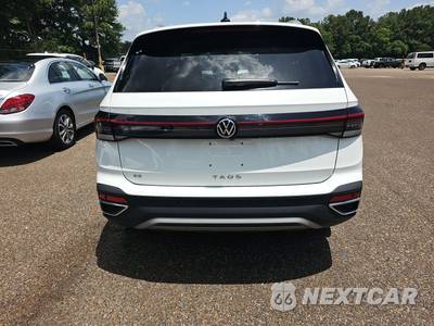 2025 Volkswagen Taos SE - zdjęcie 5 z 22 - miniatura