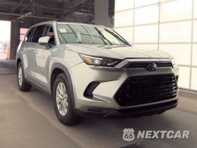 2025 Toyota Grand Highlander XLE - zdjęcie 3 z 27 - miniatura