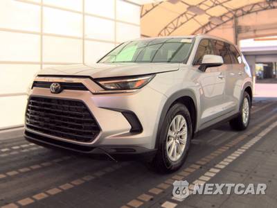 2025 Toyota Grand Highlander XLE - zdjęcie 1 z 22 - miniatura