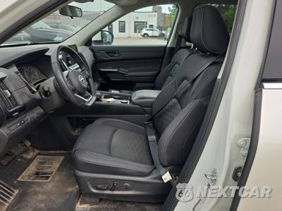2023 Nissan Pathfinder SV - zdjęcie 11 z 27 - miniatura