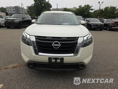 2023 Nissan Pathfinder SV - zdjęcie 2 z 27 - miniatura