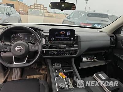 2023 Nissan Pathfinder SV - zdjęcie 12 z 27 - miniatura