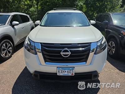 2023 Nissan Pathfinder SV - zdjęcie 2 z 24 - miniatura