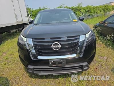 2024 Nissan Pathfinder S - zdjęcie 2 z 21 - miniatura