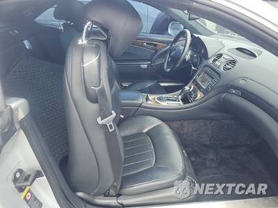 2009 Mercedes-Benz SL 63 AMG Convertible - zdjęcie 8 z 31 - miniatura