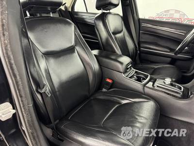 2016 Chrysler 300 Anniversary - zdjęcie 33 z 44 - miniatura