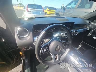 2020 Mercedes-Benz GLB 250 - zdjęcie 11 z 27 - miniatura