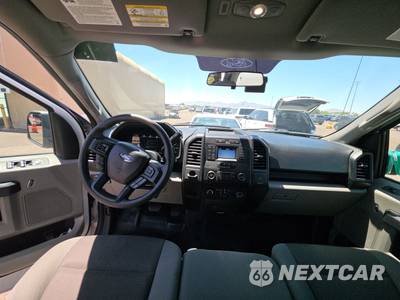 2018 Ford F-150 XL Extended Cab Medium Bed w/Rear Doors - zdjęcie 11 z 37 - miniatura