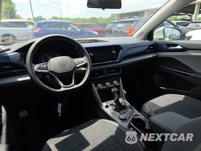 2022 Volkswagen Taos SE - zdjęcie 11 z 38 - miniatura