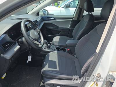 2022 Volkswagen Taos SE - zdjęcie 7 z 38 - miniatura