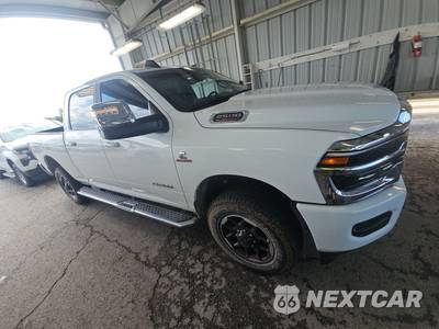 2025 Ram 2500 Laramie Crew Cab Medium Bed - zdjęcie 3 z 22 - miniatura