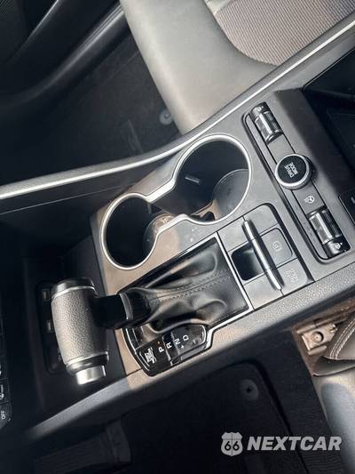 2024 Kia K5 GT-Line - zdjęcie 44 z 48 - miniatura