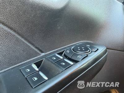 2021 Ford Escape Hybrid SEL - zdjęcie 30 z 41 - miniatura