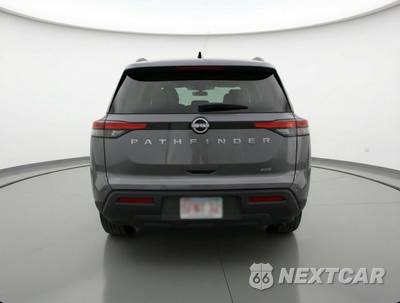 2025 Nissan Pathfinder SV - zdjęcie 6 z 12 - miniatura