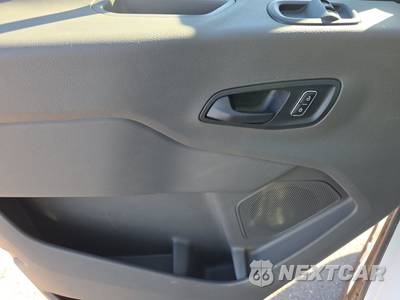 2025 Ford Transit 250 Cargo Van Low Roof 130.0" WB - zdjęcie 9 z 22 - miniatura