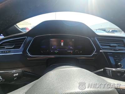 2022 Volkswagen Tiguan SE R-Line Black - zdjęcie 12 z 26 - miniatura