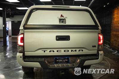 2021 Toyota Tacoma TRD Off-Road Crew Cab Medium Bed - zdjęcie 6 z 26 - miniatura