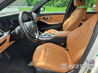 2023 BMW 3 Series Sedan 330i xDrive - zdjęcie 13 z 22 - miniatura
