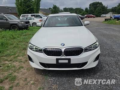 2023 BMW 3 Series Sedan 330i xDrive - zdjęcie 2 z 22 - miniatura