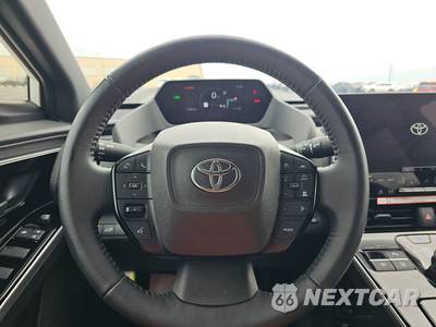 2025 Toyota bZ4X XLE - zdjęcie 10 z 21 - miniatura