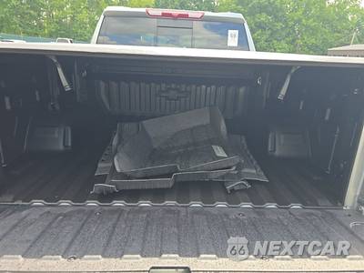 2026 Chevrolet Silverado 1500 High Country Crew Cab Short Bed 3LZ - zdjęcie 17 z 21 - miniatura